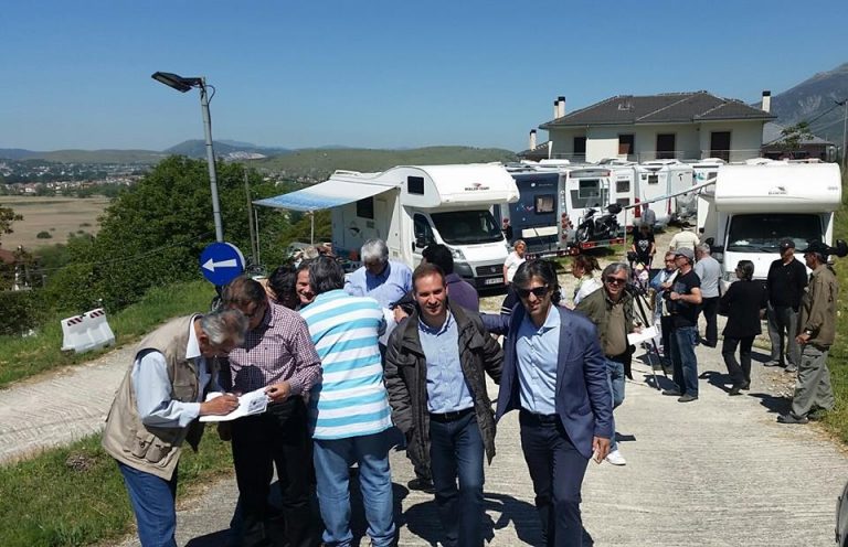 autoki tourismos