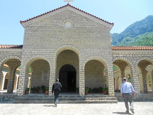 kleisoura nek1