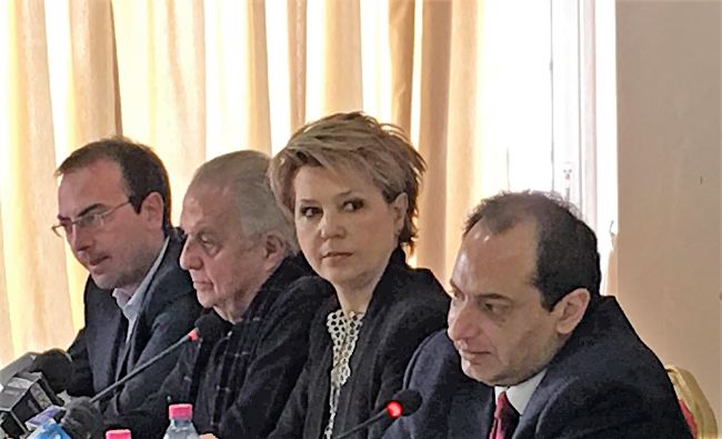 arta ipourgoi