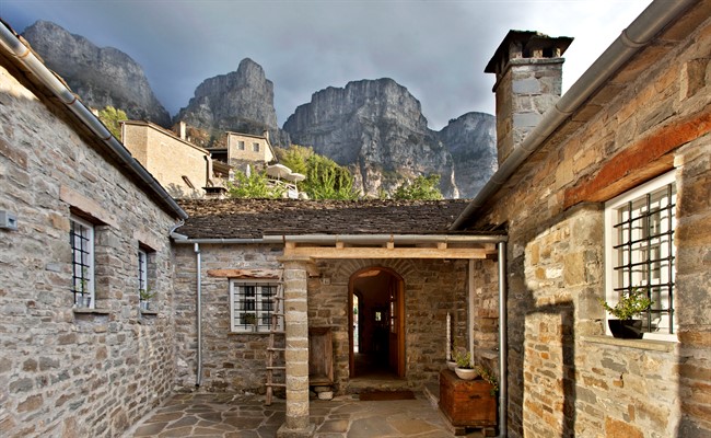 HOTEL MPAPAGO