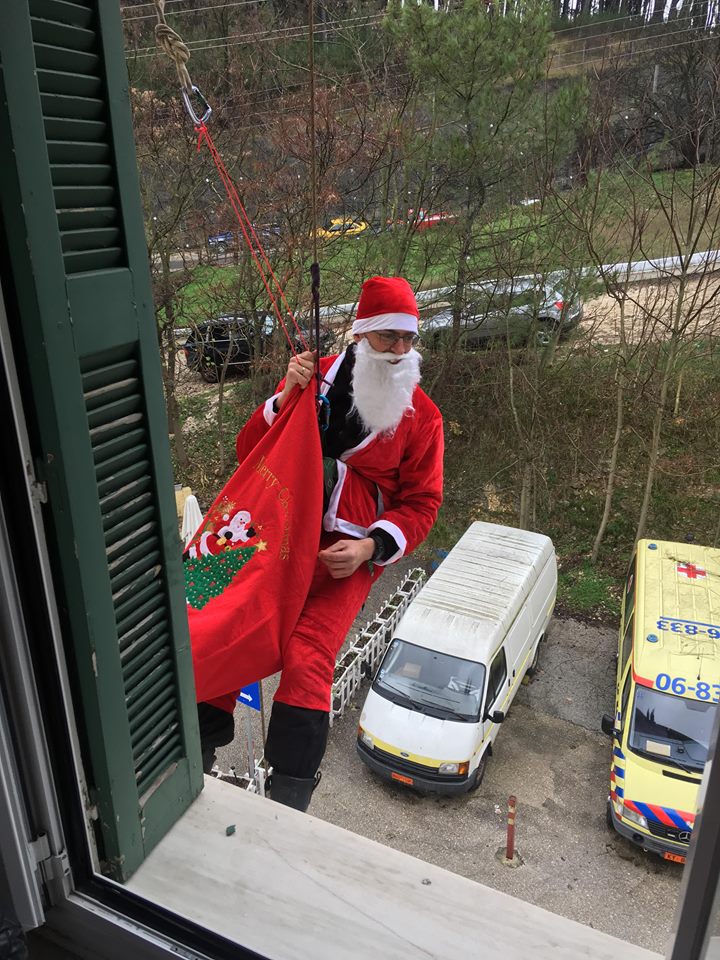 ai vasilis emak xatzikosta1