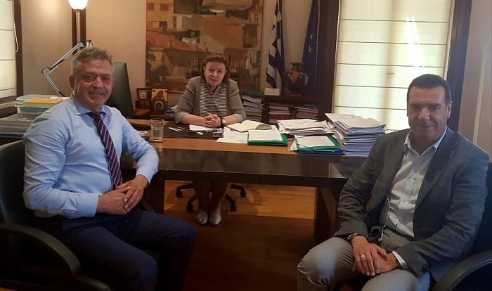 mendoni migdos psathas