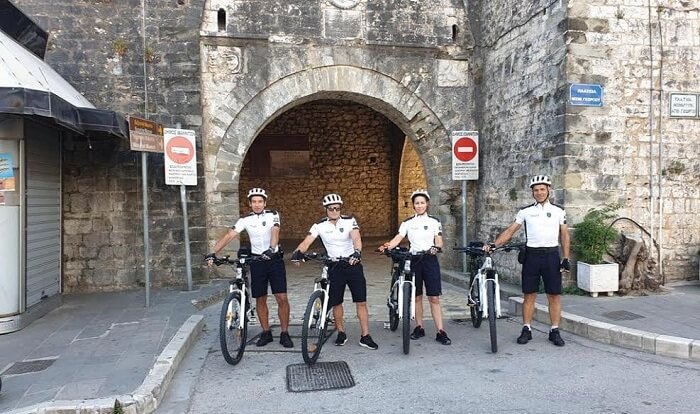 astinomikoi podilata