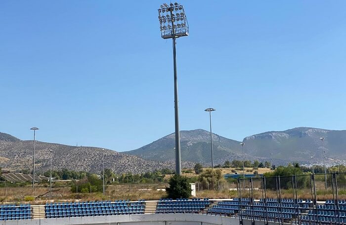 elliniko eksoplismos