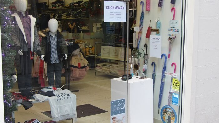 Πολύς κόσμος, λίγες αγορές 1 agora ioann2