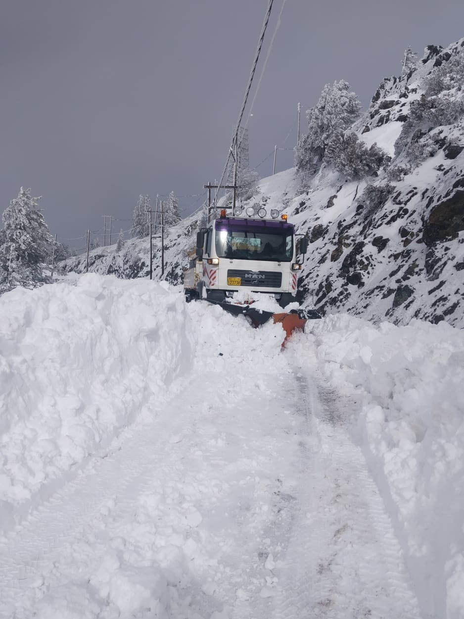 Κατάρα.. Κυριακάτικος αποχιονισμός σαν… άλλοτε! 1 katara