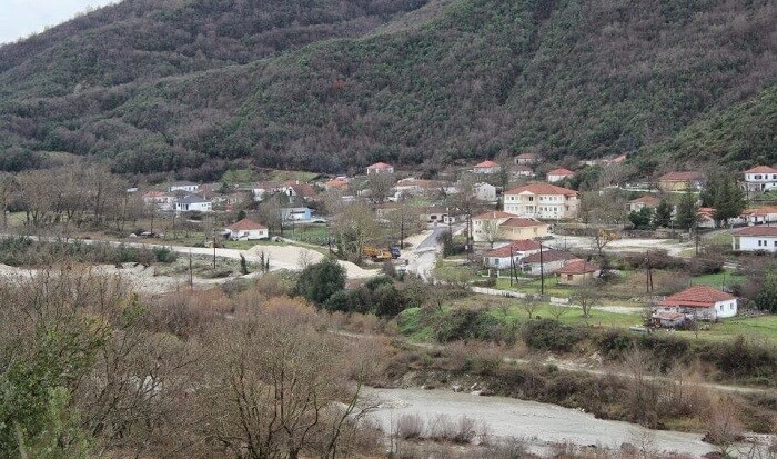 tiria ioanninon