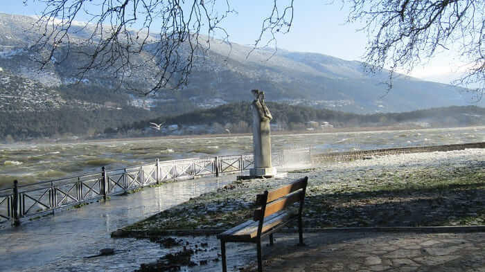 Παραλίμνιος από… κρύσταλλα! ΦΩΤΟ 2 pagomeni paralimnios4