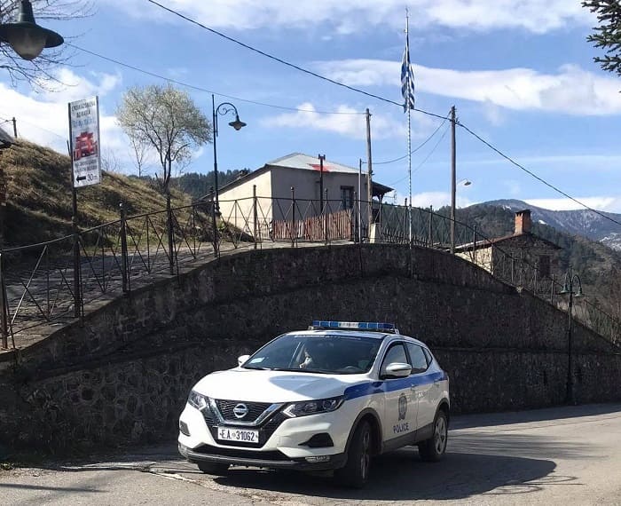 Κλεισμένοι στα σπίτια τους οι κάτοικοι του Διστράτου 1 distrato peripoliko