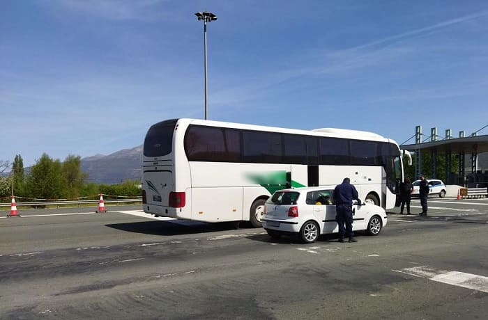 16.300 διελεύσεις, 28 παραβάσεις και 11 αναστροφές! 1 elegxoi diodia1