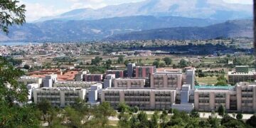 panepistimio panoramiki