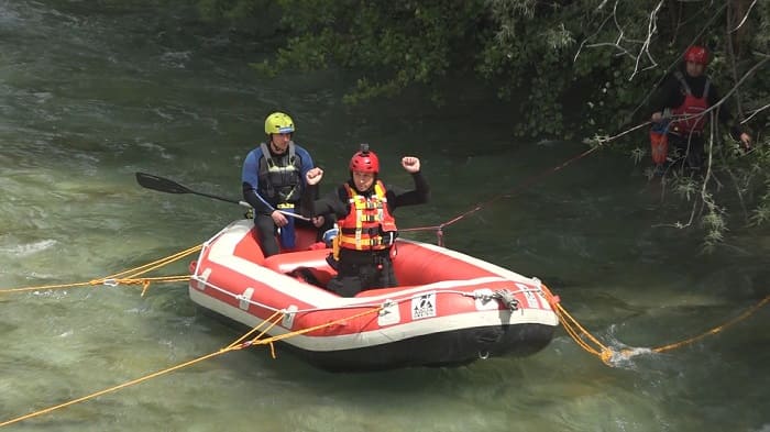 Εντυπωσιακές εικόνες… Η ΕΜΑΚ στον Άραχθο 2 araxtos emak1
