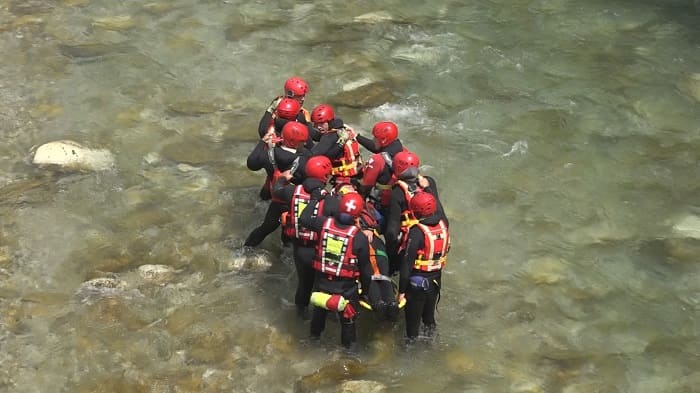 Εντυπωσιακές εικόνες… Η ΕΜΑΚ στον Άραχθο 1 araxtos emak2