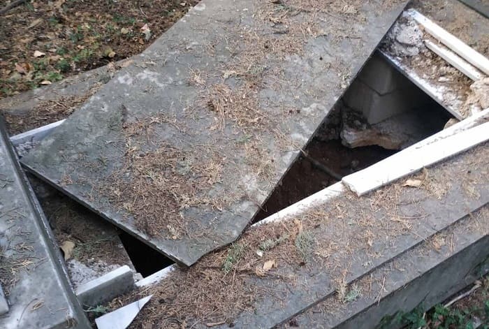 evraiko nekrotafeio 1