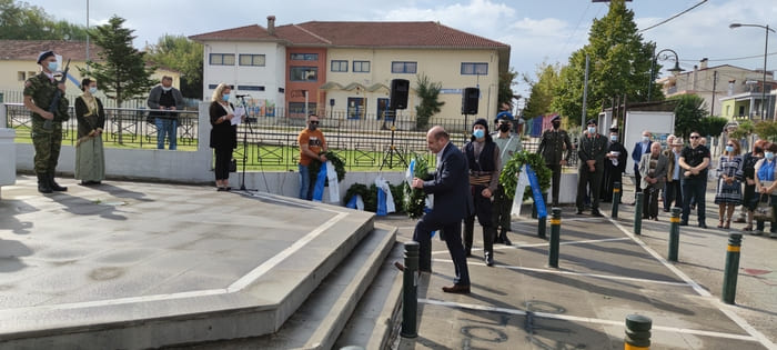 Τιμήθηκε στην Ανατολή η Γενοκτονία των Ελλήνων της Μικράς Ασίας 3 anatoli ekdiloseis3