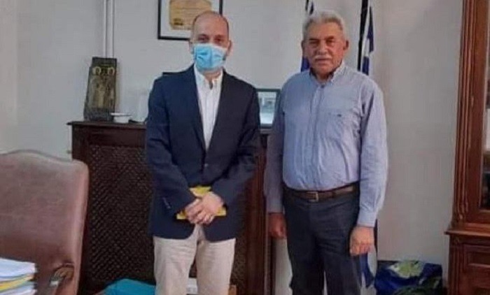 mparkas almpanis