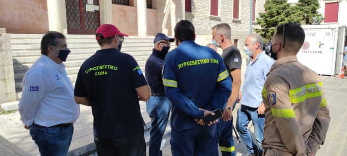 «Καλοκαίρι στις φωτιές, τον χειμώνα στις ψευτιές..» Κινητοποίηση των Πυροσβεστών της Ηπείρου 7 poreia pirosvestiki7