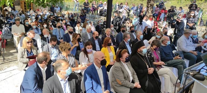 «Πρωτομάστορα, το γεφύρι σου χτίστηκε ξανά..» 3 plaka vraveio2