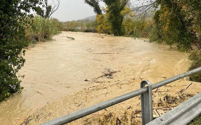 Ζημιές από την υπερχείλιση του Λούρου 1 louros plimmires1