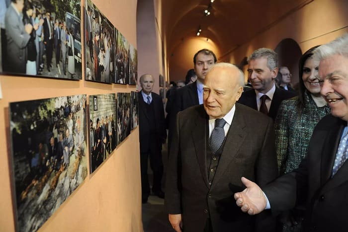 Κάρολος Παπούλιας…. Τότε που η Ευρώπη γνώριζε την Ήπειρο.. 1 papoulias ektesi