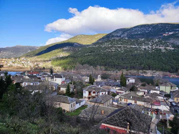 Τελευταίο χειροκρότημα στο Νησί για τον Κάρολο Παπούλια 5 papoulias kideia5