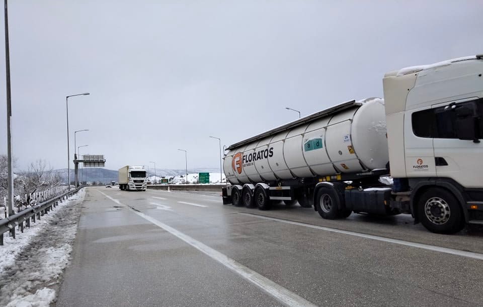 Άρση της απαγόρευσης στην Εγνατία μετά από πολύωρη ταλαιπωρία 1 egnatia drosoxori aftokinita1