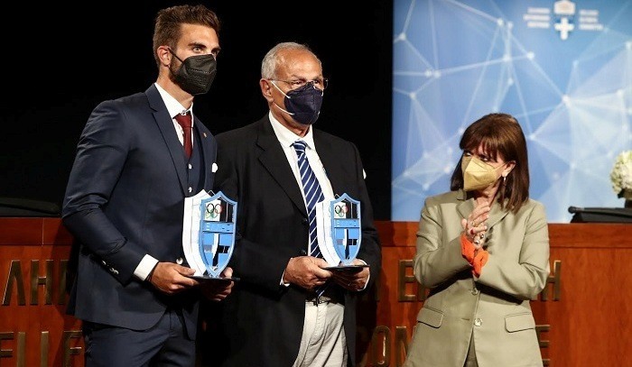 stefanos ntouskos ptd