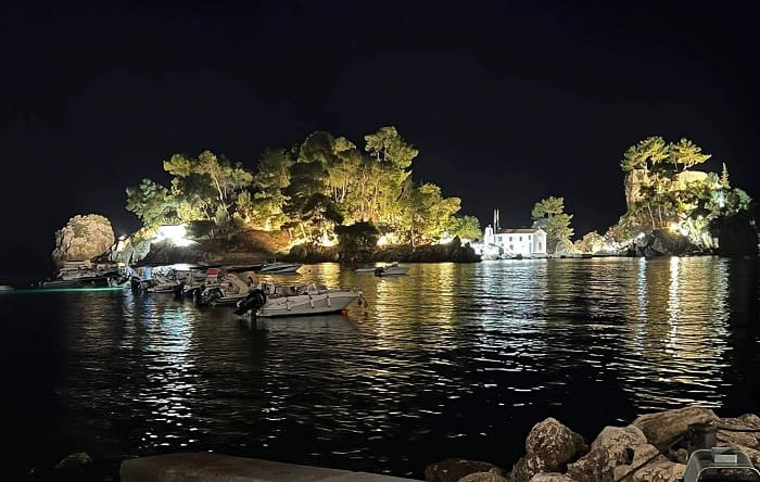 nisaki panagias fotismos