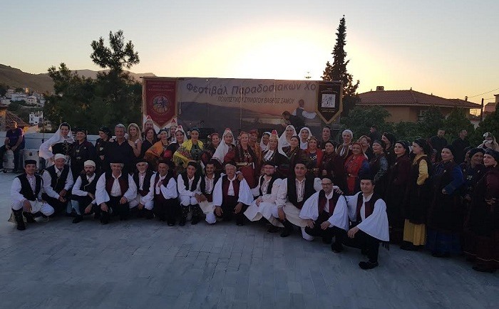 paradosiaka zitsa samos