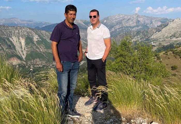 metakinoumenoi psatas