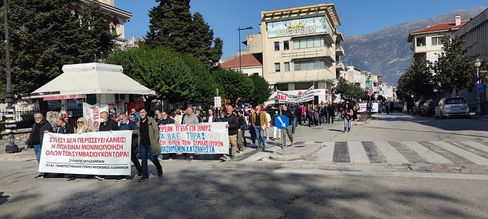 Μαζική η απεργία, χιλιάδες στην πορεία- Φωτορεπορτάζ 6 apergia noemvriou6