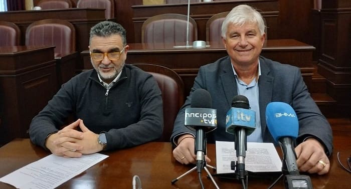 okpapa proedros antiproedros