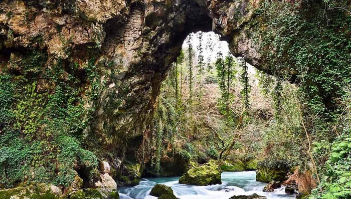 theogefyro 1021x580 1