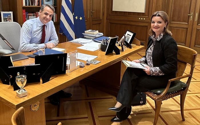 kefala mitsotakis 1