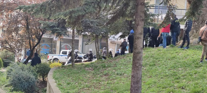 Ένταση και αποδοκιμασίες στο Δικαστικό Μέγαρο Ιωαννίνων 3 dikastiko pas1