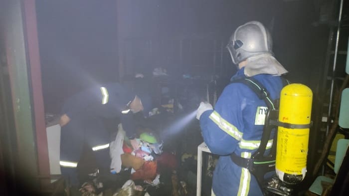 Μεγάλη αναστάτωση στο κέντρο των Ιωαννίνων από φωτιά στη Στοά Ορφέα 4 orfeas f5