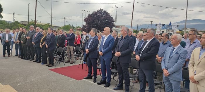 Άνοιξε η 21η Πανηπειρωτική Έκθεση 1 egkainia panipeirotiki1