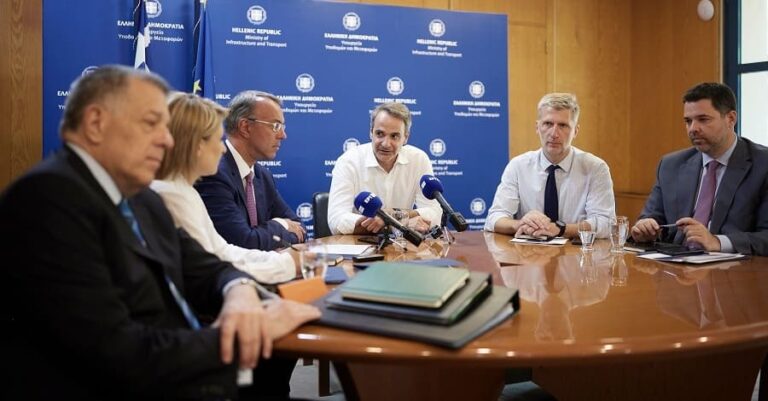 mitsotakis ipodomon
