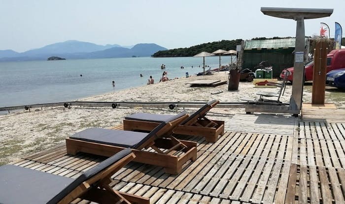 paralia amea koronisia