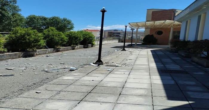 vandalismoi paidikos