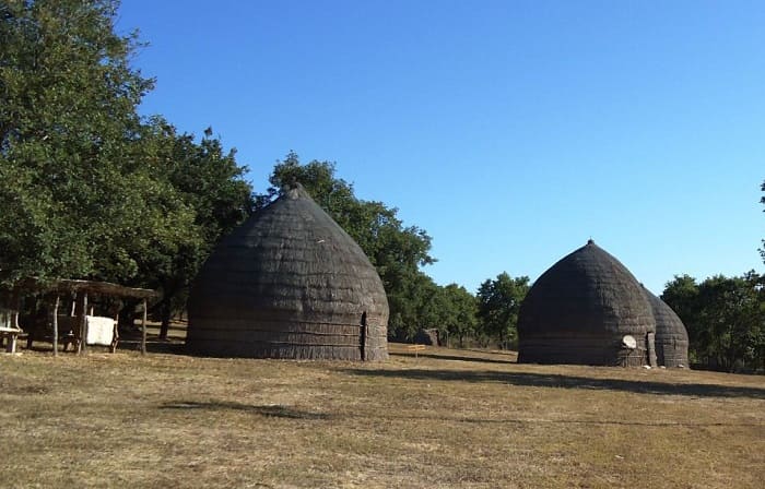 flampoura sarakatsani