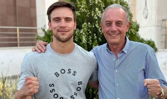 mpezas stolis karate