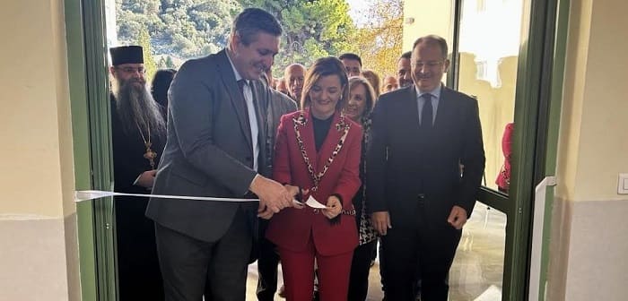 egkainia sxoleio arta