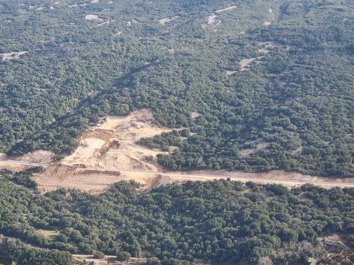 Τέροβο- Πηγάδια.. Η μεγάλη κατολίσθηση αναμένει απαντήσεις- Φωτο 3 katolistisi pigadia1