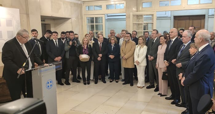 kaxrimanis epeteios