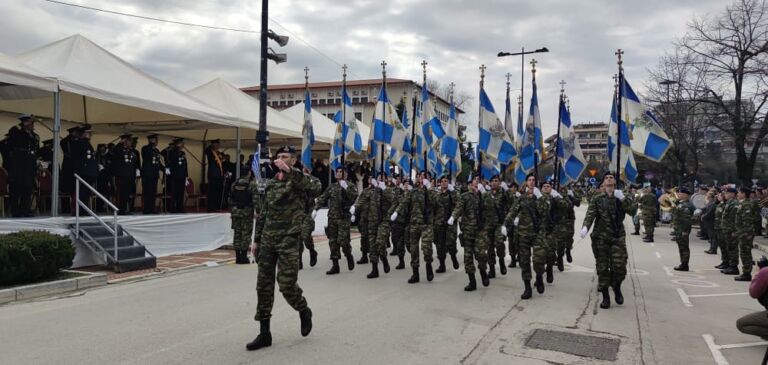 parelasi fevrouarios24