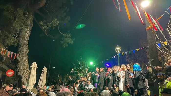 «Βούλιαξαν» τα Γιάννινα και… γλέντησαν μέχρι το πρωί! 3 apokries diaskedasi3