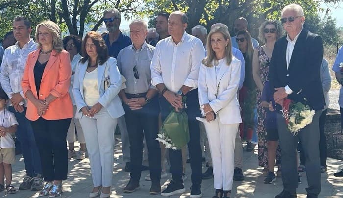 stauraki ekdilosi