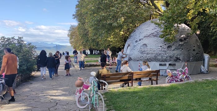 planitario paralimnos