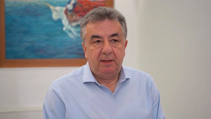 arnaoutakis